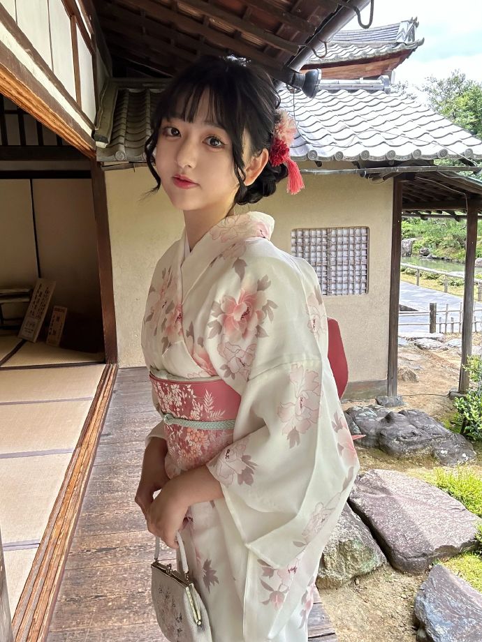周星驰新作《功夫女足》引争议:情怀与问题并存